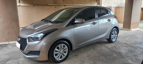HYUNDAI HB20 1.0 COMFORT PLUS 12V FLEX 4P MANUAL